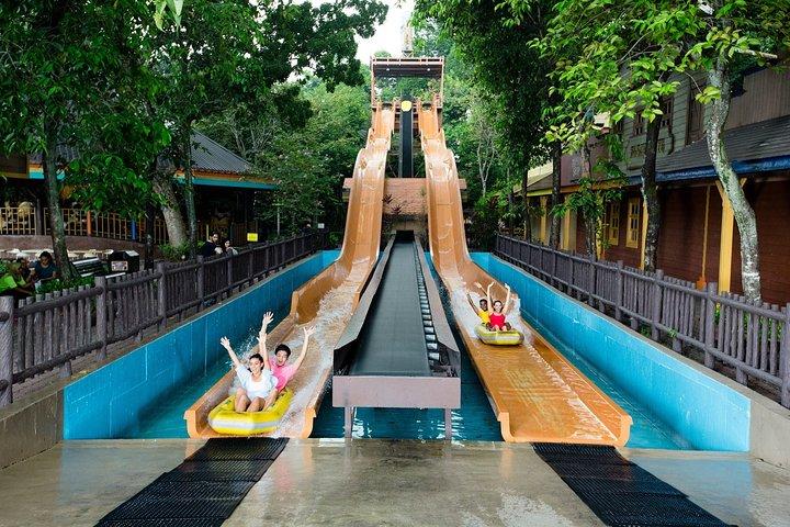 Sunway Lagoon Theme Park Ticket und 1 WAY Transfer (SIC - geteilter Transfer)