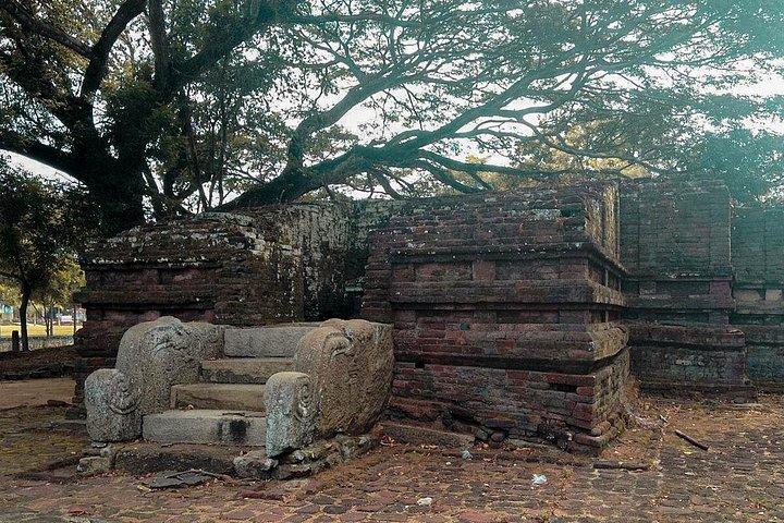 コロンボからの3つの古代王国