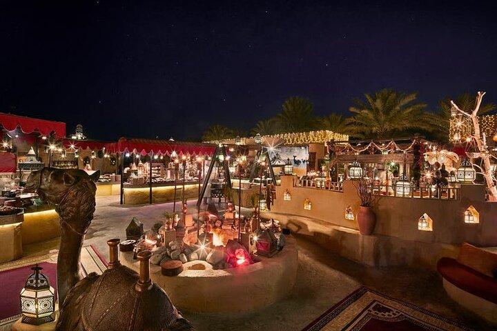 Middag på Al Hadheerah Bab Al Shams Desert Resort