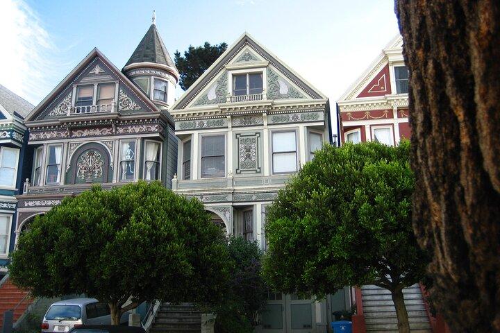 Walk the Haight: SF のヒッピー カウンターカルチャーのガイドなしオーディオ ツアー