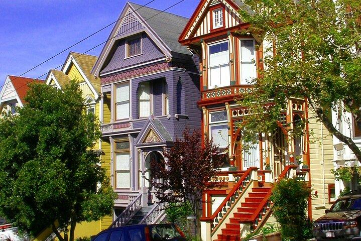 Walk the Haight: SF のヒッピー カウンターカルチャーのガイドなしオーディオ ツアー