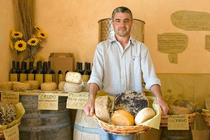 Montepulciano und Pienza Tuscany Wine & Cheese Fullday aus Rom