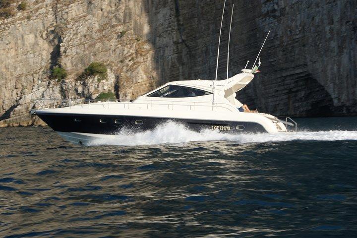 Crociera Privata Ischia e Procida - Yacht 50'