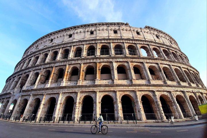 Rome Highlights By Electric Bicycle Private Tour
