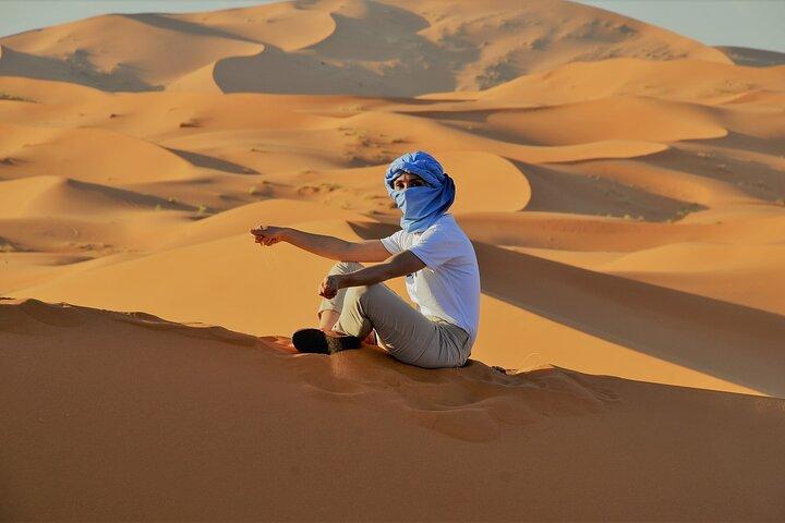 Desde Ouarzazate : Opción de Tour Merzouga Sahara de 3 días que termina en Fez