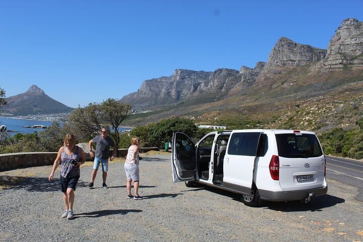 Private Tour from Cape Town To Cape of Good Hope Penguins Plus Wine Tasting F/D