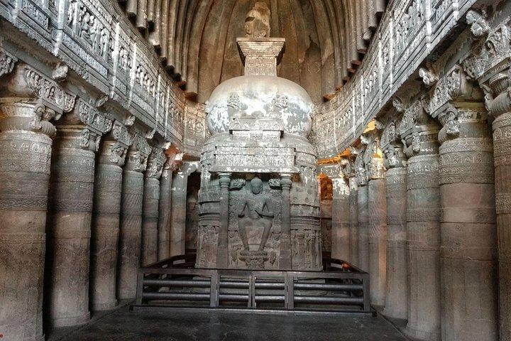 Från Aurangabad till Ajanta Ellora Taxi – Bästa 2-dagars taxitur
