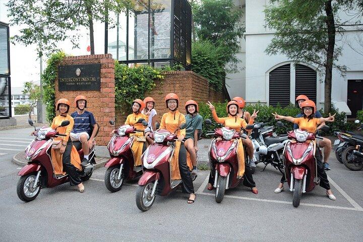 Halve dag West Lake Route van Hanoi op motor