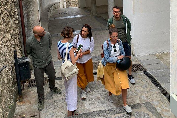 Visita guiada a pie de la ciudad de Ravello al atardecer