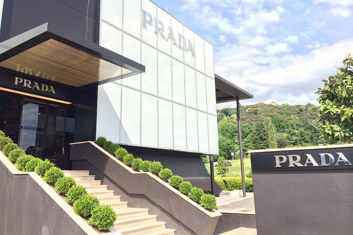 Excursão privada de compras de dia inteiro: The Mall GUCCI e Spaces PRADA outlet