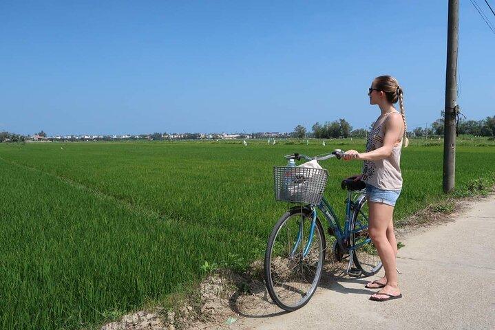 Half-day Tra Nhieu fishing village tour from Hoi An