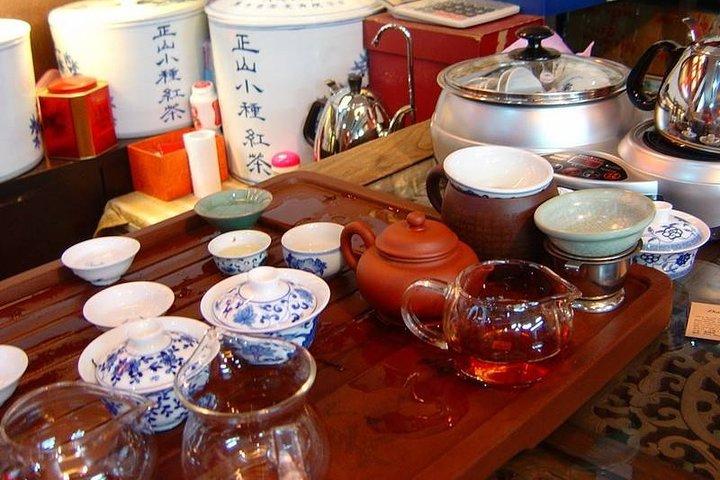 Tour del mercato di mezza giornata: Maliandao Tea Street e Liulichang Antique Market