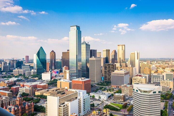 Afgang Privat Transfer: Dallas til Dallas Lufthavn DFW i luksus SUV