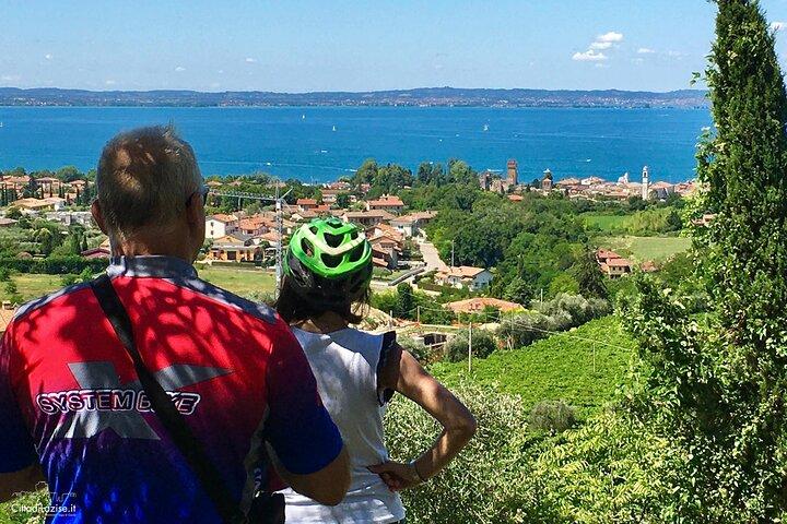 E-cykeltur og vinsmagning i Lazise