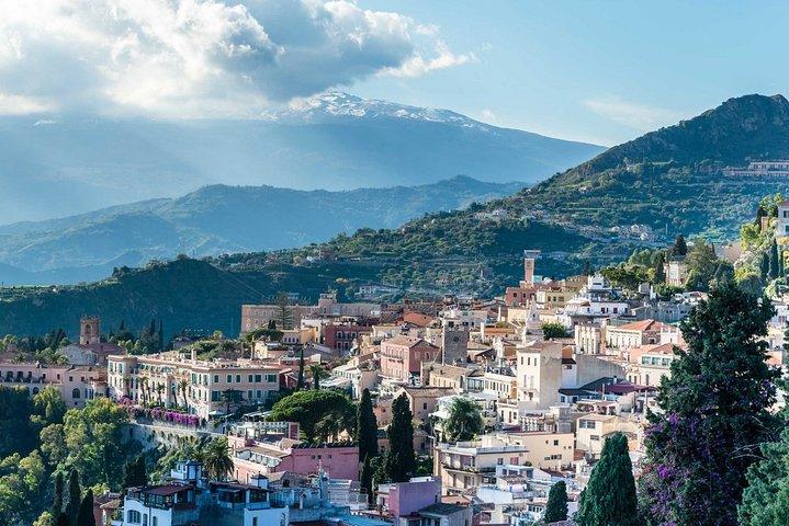 Ätna und Ätna Weinprobe private Tour von Giardini Naxos
