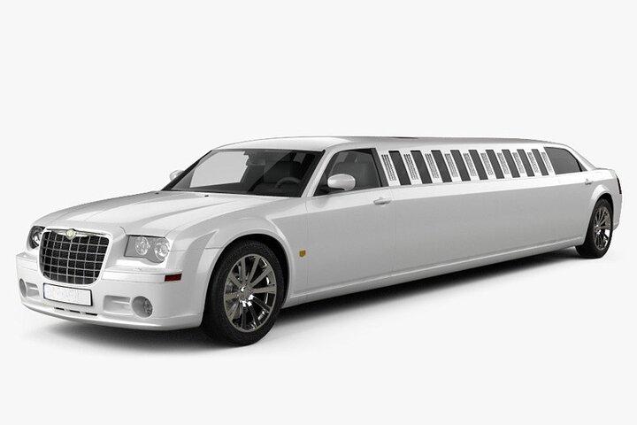 Colombo Lufthavn (CMB) til Colombo City Privat overførsel med Chrysler Limousine