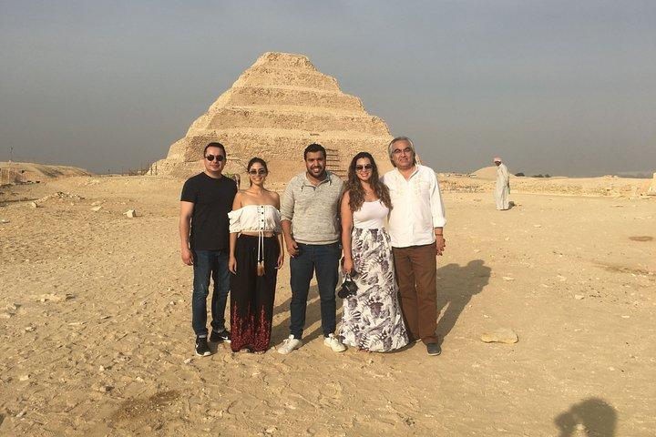 Extraordinära pyramider, Memphis-Sakkara-turné; Solo/grupp