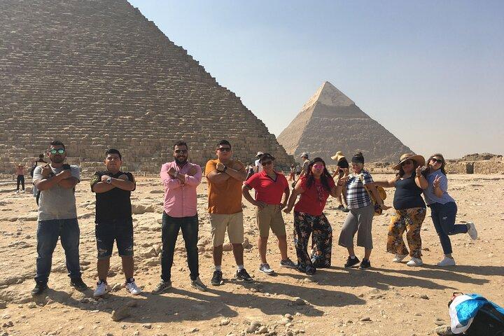 Extraordinära pyramider, Memphis-Sakkara-turné; Solo/grupp