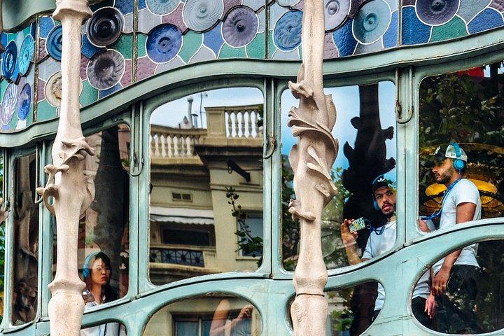Self-Guided Audio Tour-The Surrealist Barcelona of Dalí and Gaudí