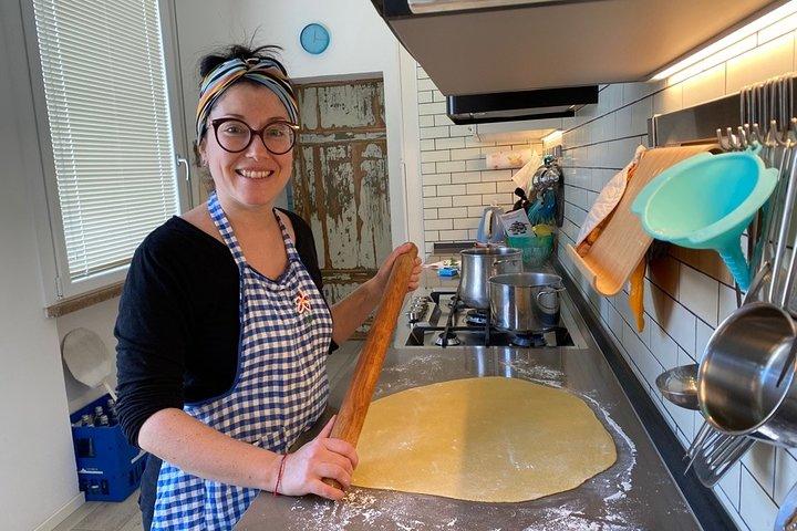 Private authentische Pasta-Making-Kurs in Ravenna in einem lokalen Haus