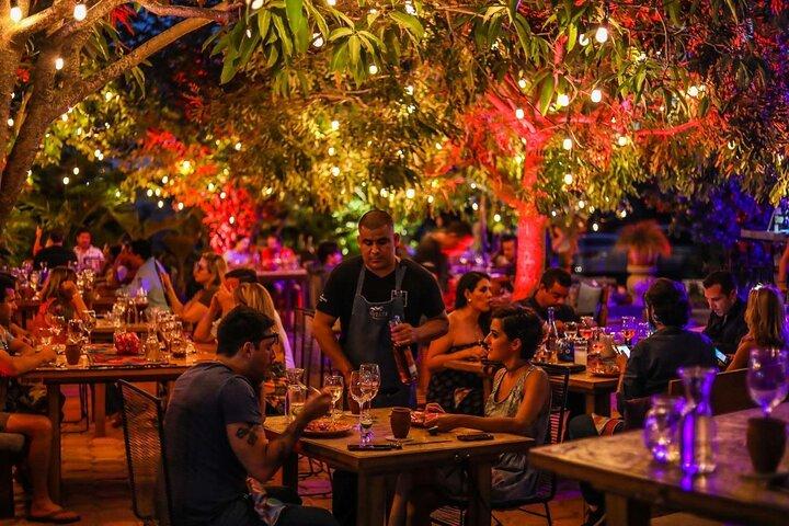 カボサンルーカスでのメキシコ料理教室と庭園ツアー
