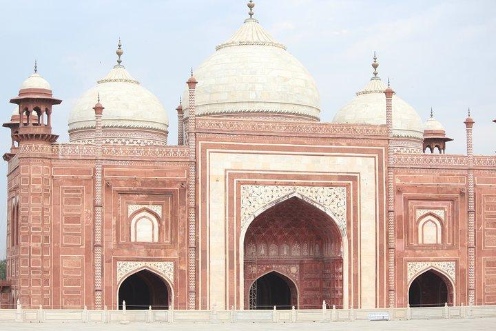 Full-Day Private Tour of the Best Photography Spots in Agra