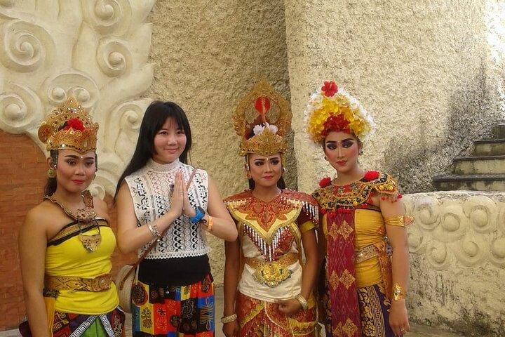 Lombok Car Hire with Private Chauffeur