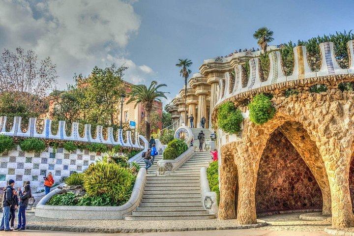 Privétour Park Guell en Sagrada Familia met ophalen bij hotel