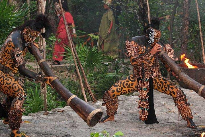 Xcaret Plus Tour! ネイチャーアドベンチャー+カンクンからの送迎