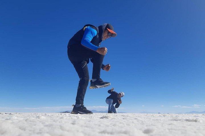 Uyuni Salt Flats & Colored Lagoons – 3-Day Journey