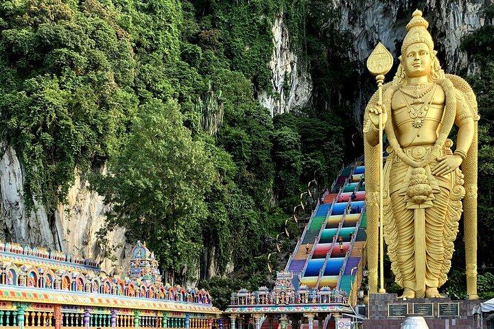 Kuala Lumpur Luchthaventransfers: Luchthaven KUL naar Kuala Lumpur in Business Van