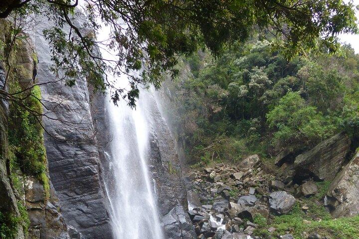 Babarakanda y Lanka ella cascada Trek en Sri Lanka