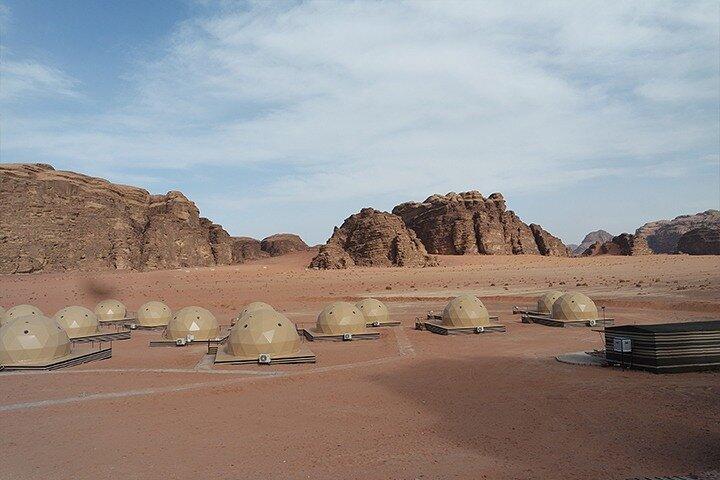 2-Night Private Jordan Secret Escape Tour: Petra, Wadi Rum en Dode Zee