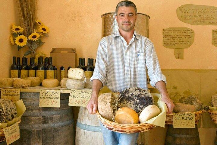 Montepulciano und Pienza Tuscany Wine & Cheese Fullday aus Rom