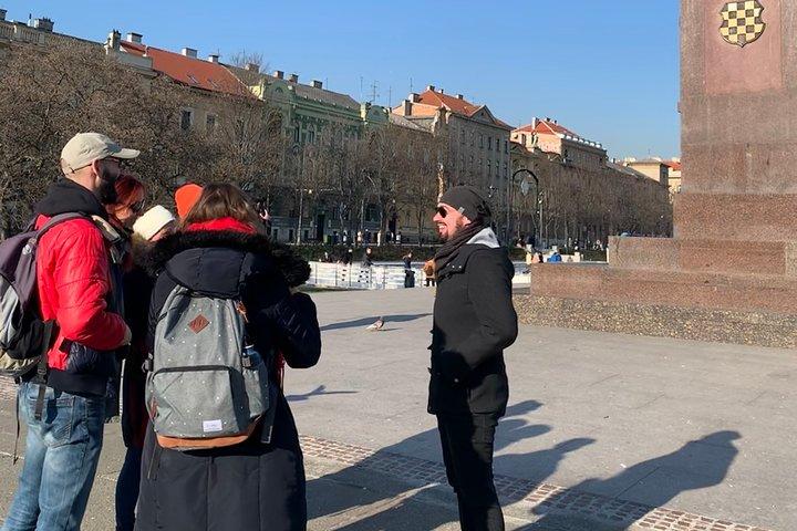 Tour privado ecléctico a pie en Zagreb