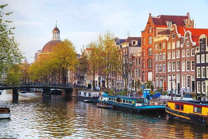 Private bus or car Tours to Amsterdam 3 hours 1 - 15 persons
