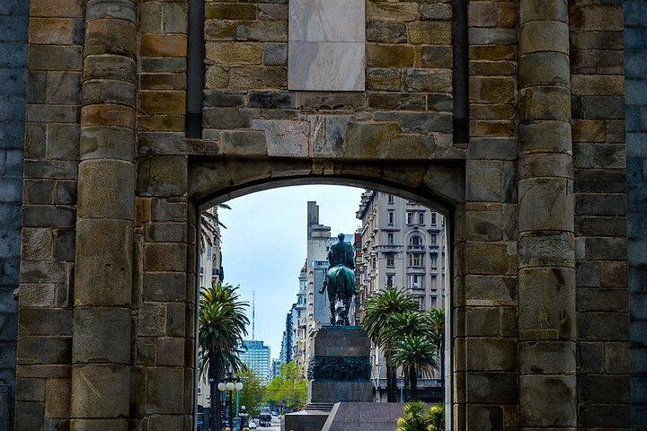 Premium-Tagestour nach Montevideo von Buenos Aires