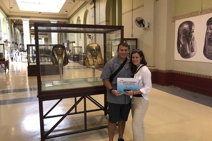 カイロの日エジプト博物館、オールド カイロ、ベン エズラ シナゴーグ、オールド バザールを訪問