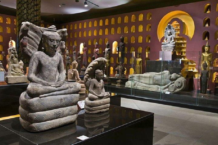 アンコール国立博物館入場