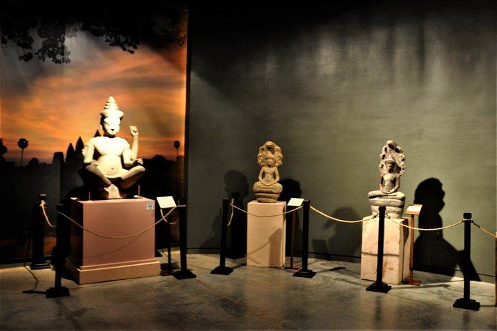 アンコール国立博物館入場