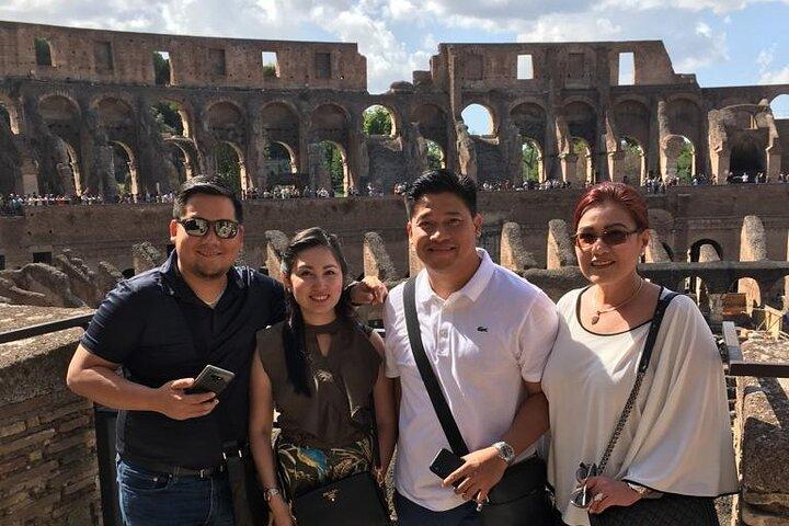 Tour di lusso di Roma con autista: guida opzionale e Musei Vaticani