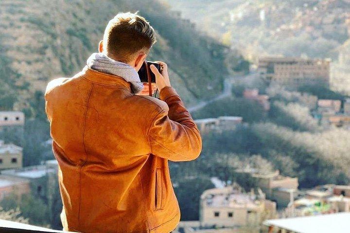 小グループからアガファイ砂漠とマジェスティックハイアトラス山脈への日帰り旅行