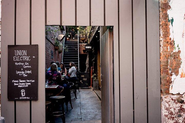 Melbourne History Walk com paradas de bar e histórias locais