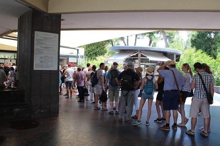 少人数グループでの 3 時間のポンペイ スキップザライン