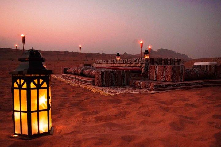 Safari dans le désert de Dubaï avec observation des étoiles et dîner