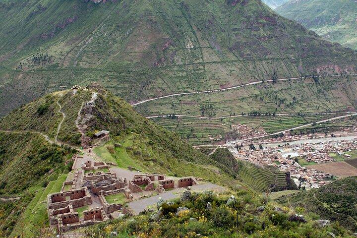 Tour privato di un'intera giornata: mercato di Pisac e sito archeologico, fortezza di Ollantaytambo