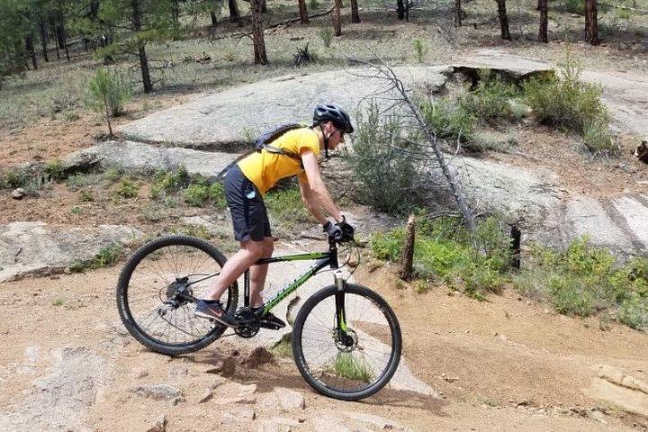Visite guidée en VTT du front de Colorado