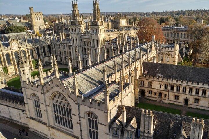 Caça ao tesouro divertida e flexível em Oxford com pistas enigmáticas e joias escondidas