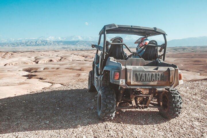Tour privato di un'intera giornata nel deserto di Agafay a Buggy con pranzo