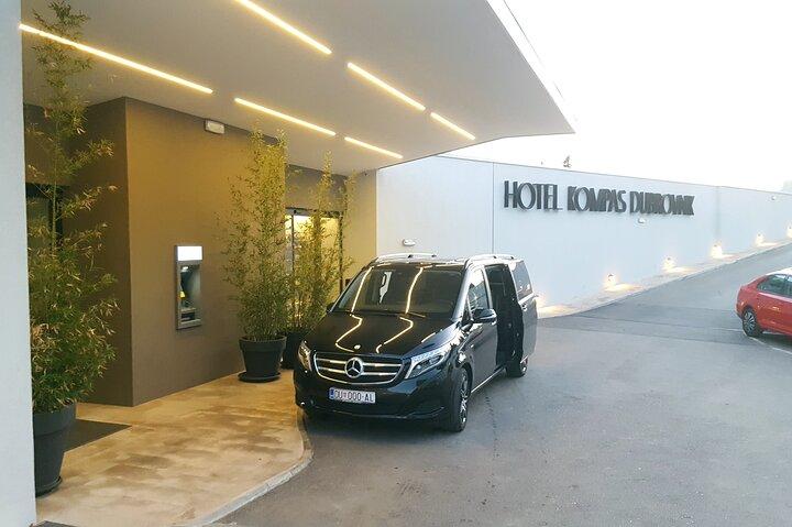 Privater Abflug Transfer - Dubrovnik zum Flughafen Dubrovnik